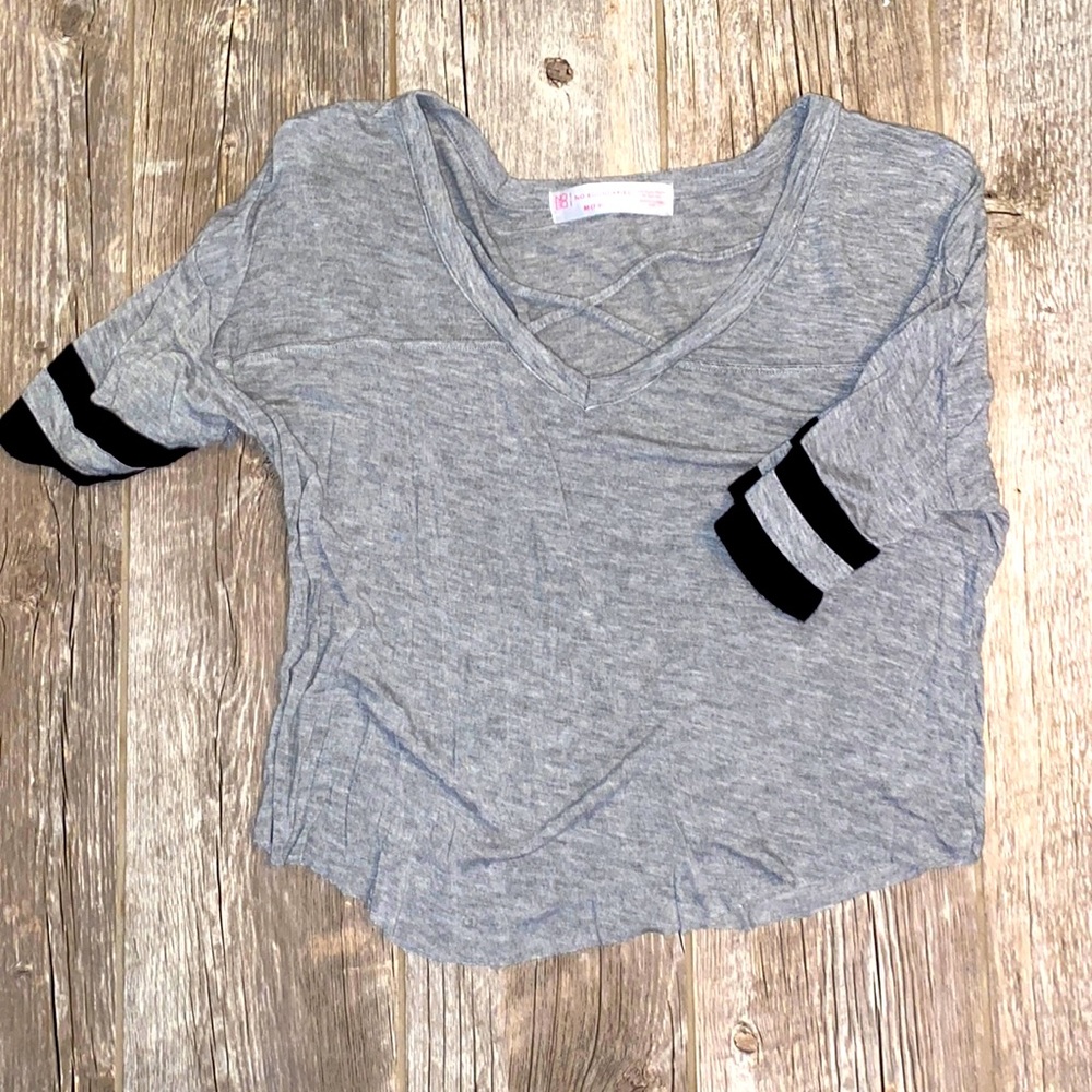 Cute soft cropped tee